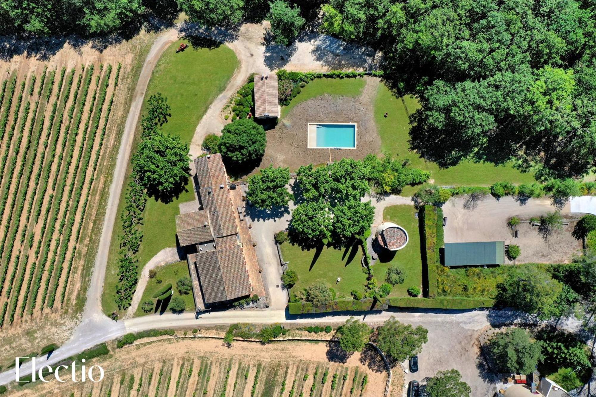 Апарт отель Bastide Domaine Tour Campanets Ле-Пюи-Сент-Репарад Экстерьер фото